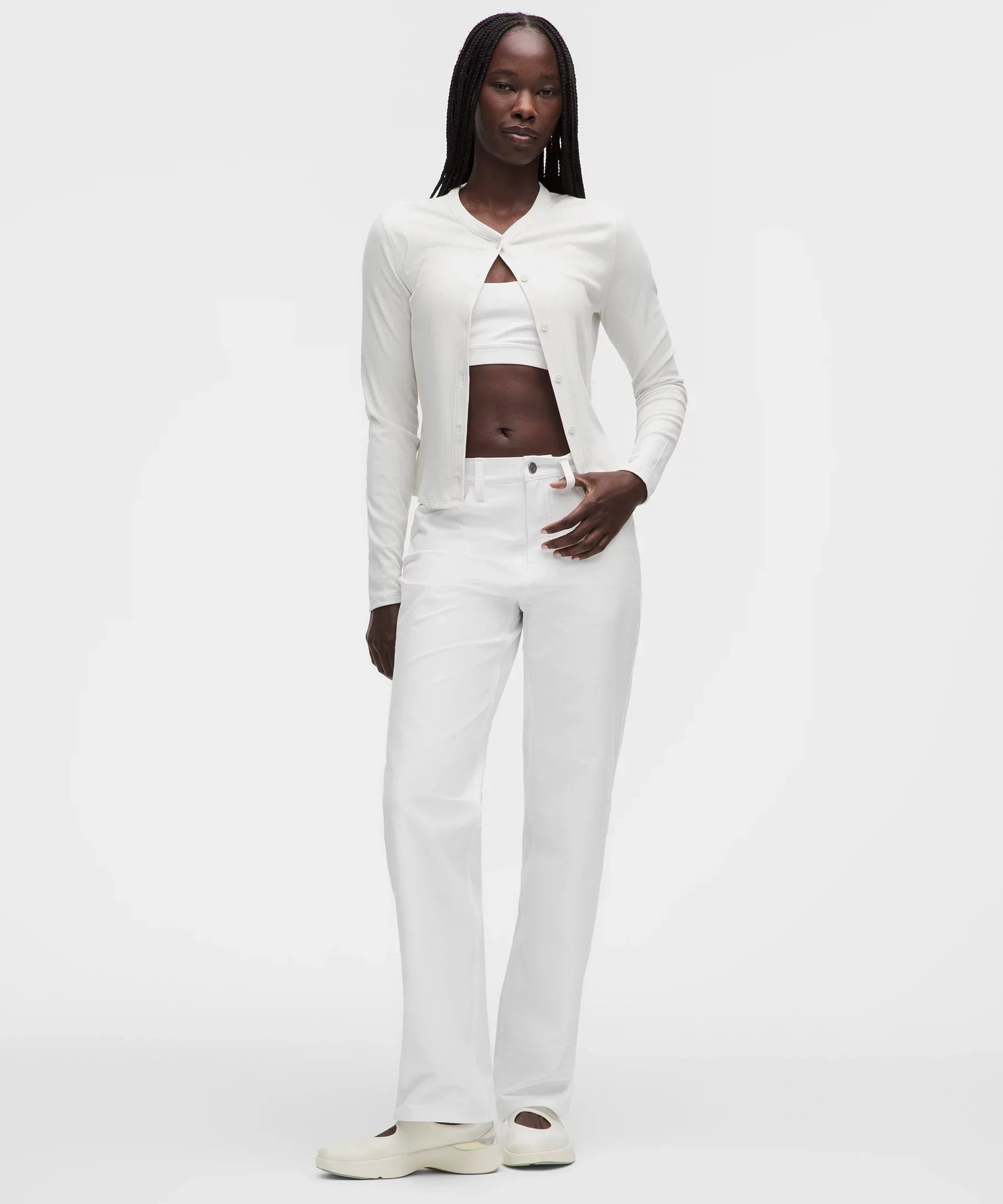 EasyFive Mid-Rise Relaxed-Straight Pant